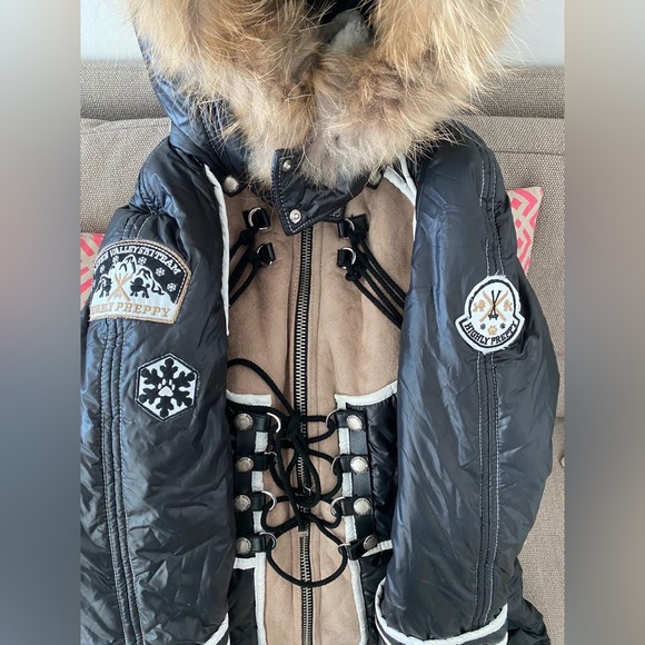 Highly Preppy West Live Story Collection Parka - Picture 3 of 4